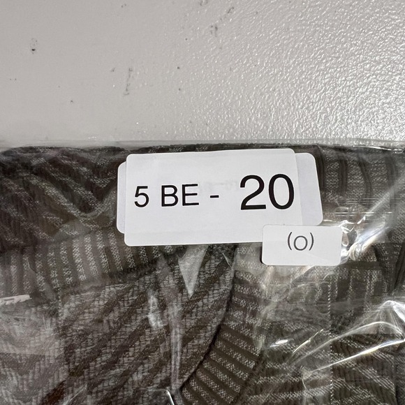 Lululemon Restless Pullover Womens 10 Green Long Sleeve Thumbholes Mid Layer - Picture 8 of 8